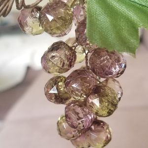 6 lucite grape napkin holders